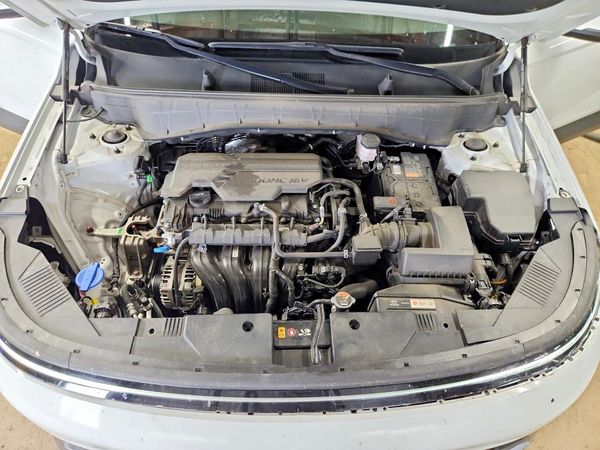 2025 HYUNDAI KONA SEL, N Line S — Engine bay