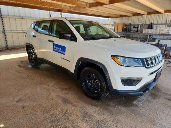 2017 JEEP COMPASS — Passenger 3/4