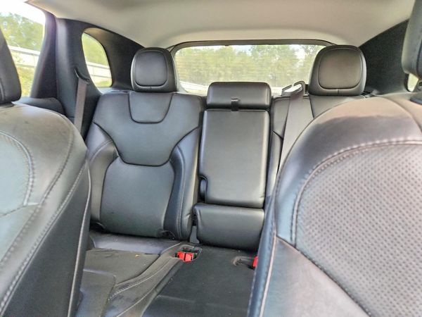 2020 JEEP CHEROKEE Limited — SUVN