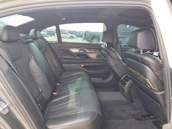 2018 BMW 750 — PSRS