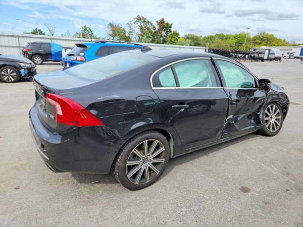 2016 VOLVO S60 SV33 Premier — PSRA