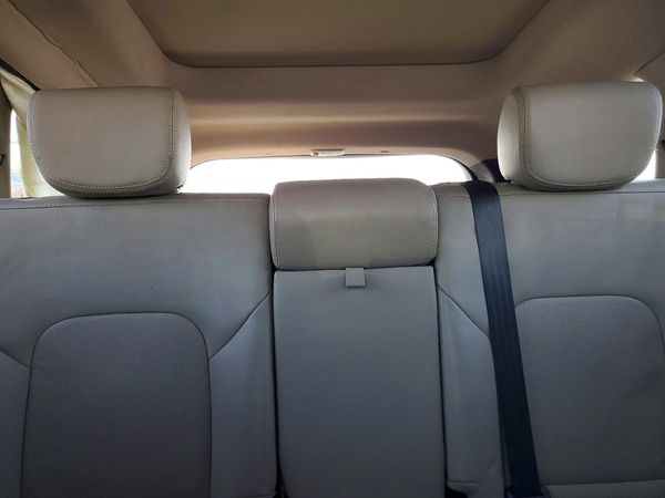 2017 HYUNDAI SANTA FE TOP — SUVN