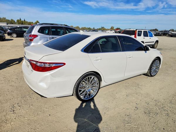 2015 TOYOTA CAMRY — PSRA