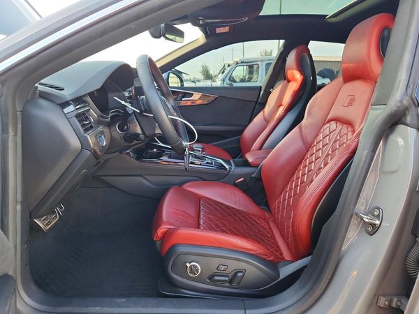 2022 AUDI S5/RS5 quattro Premium Plus — DENT