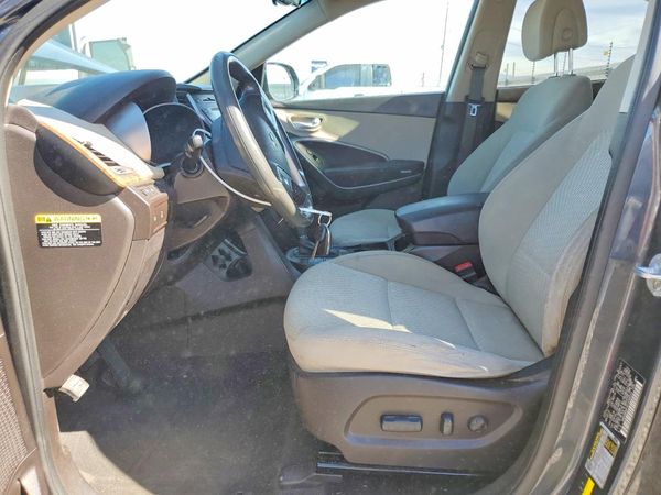 2015 HYUNDAI SANTA FE GL — DENT