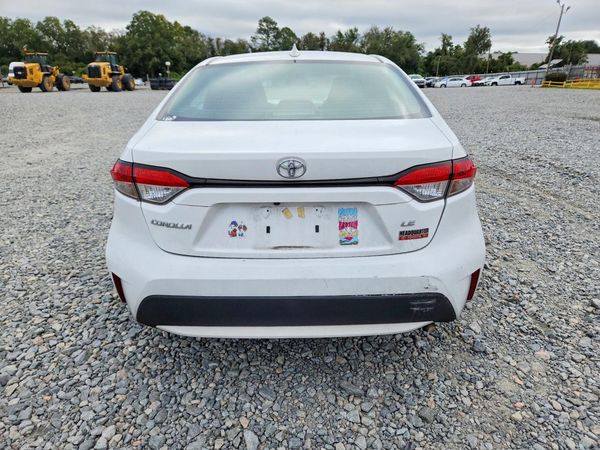 2022 TOYOTA COROLLA LE — DIRR