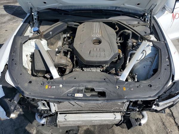 2022 GENESIS G70 2.0T, 2.0T Prestige — Engine bay