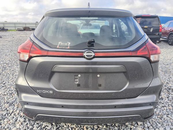 2022 NISSAN KICKS S — DIRR