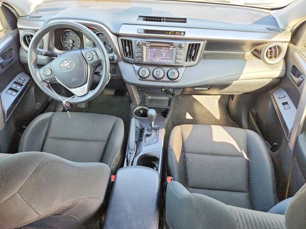 2018 TOYOTA RAV4 LE — CKPT
