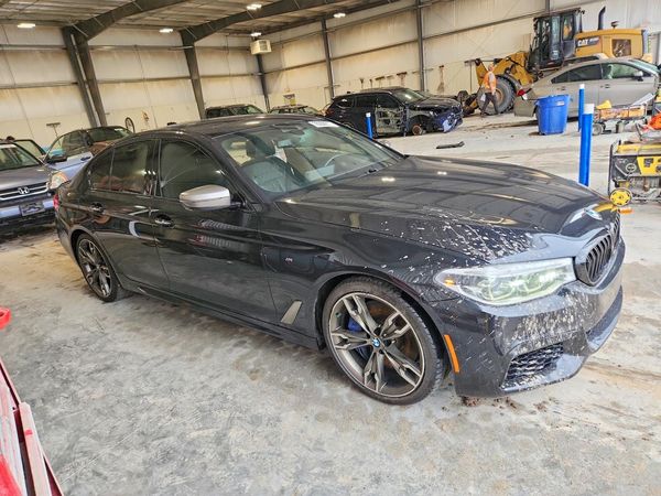 2018 BMW M550XI xDrive — Passenger 3/4