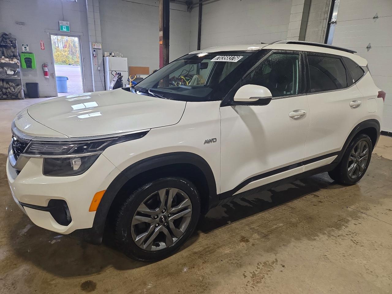 2022 KIA SELTOS — Front 3/4