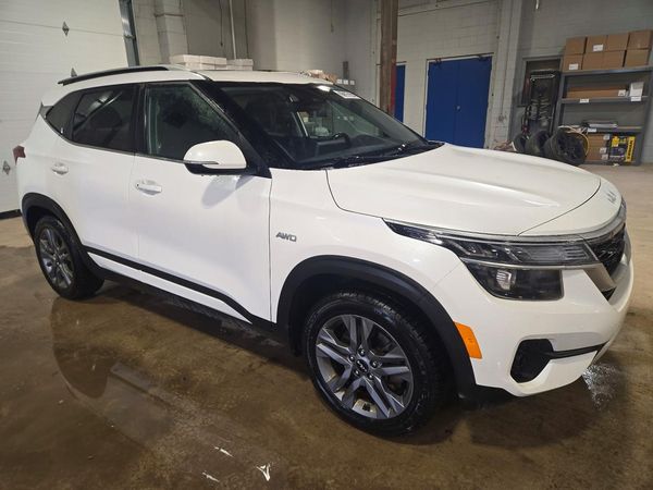 2022 KIA SELTOS — Passenger 3/4