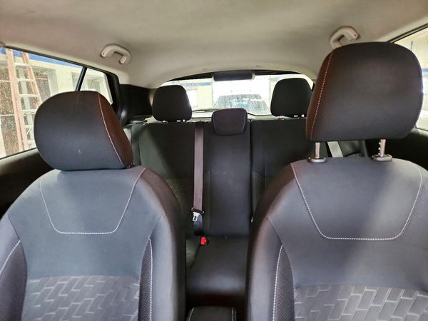 2023 NISSAN KICKS SV — SUVN