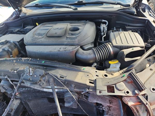 2020 DODGE DURANGO GT — Engine bay