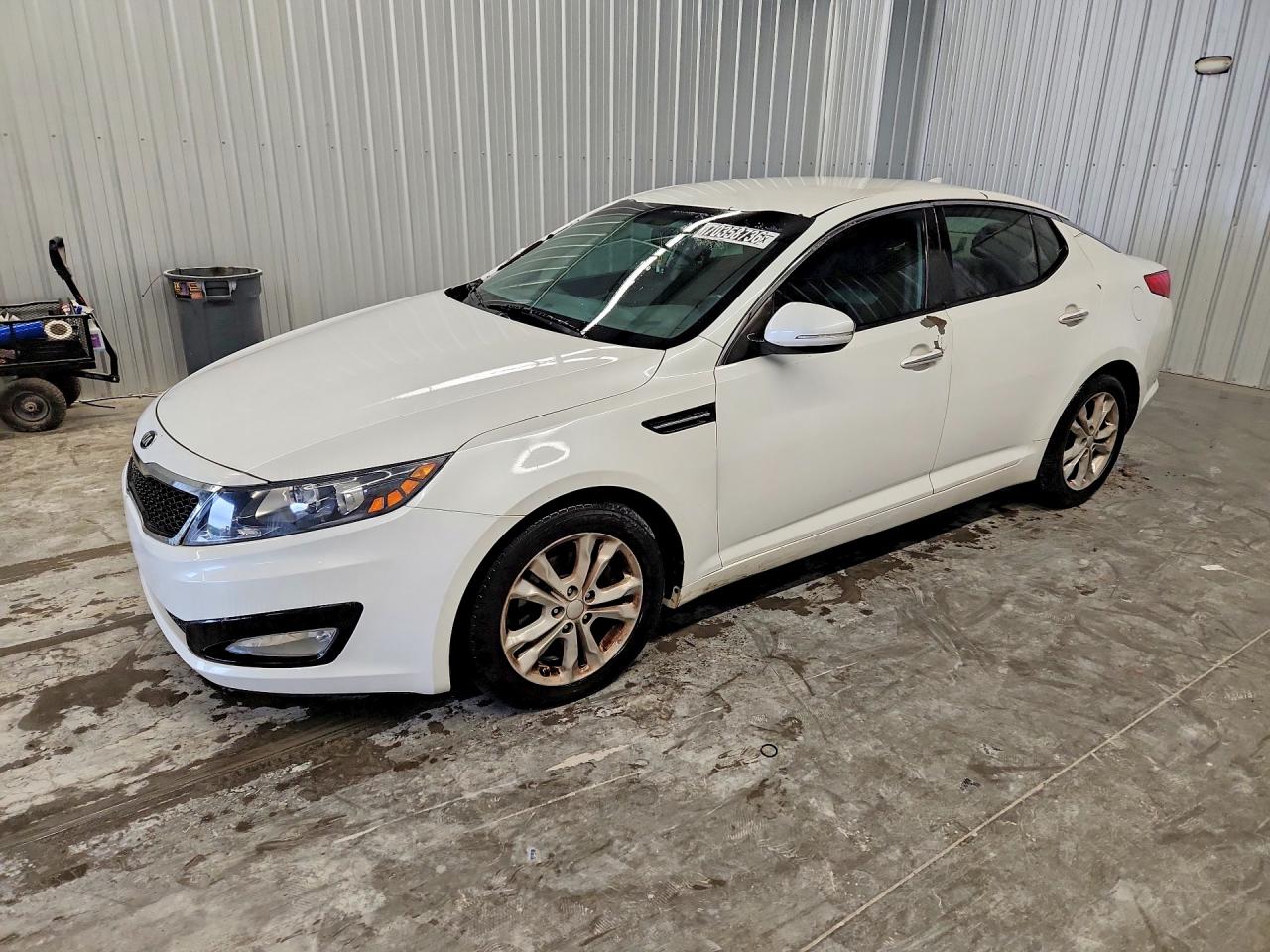 2013 KIA OPTIMA LX — Front 3/4