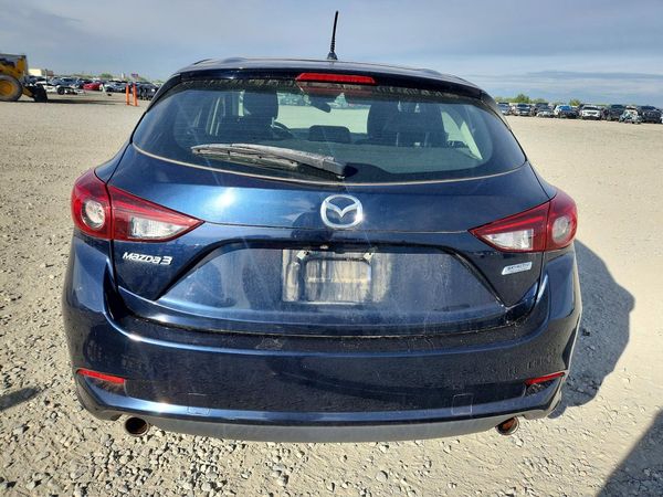 2017 MAZDA 3 Touring — DIRR