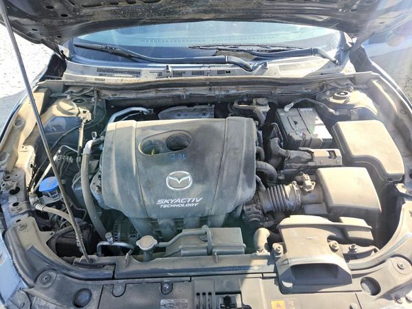 2017 MAZDA 3 Touring — Engine bay