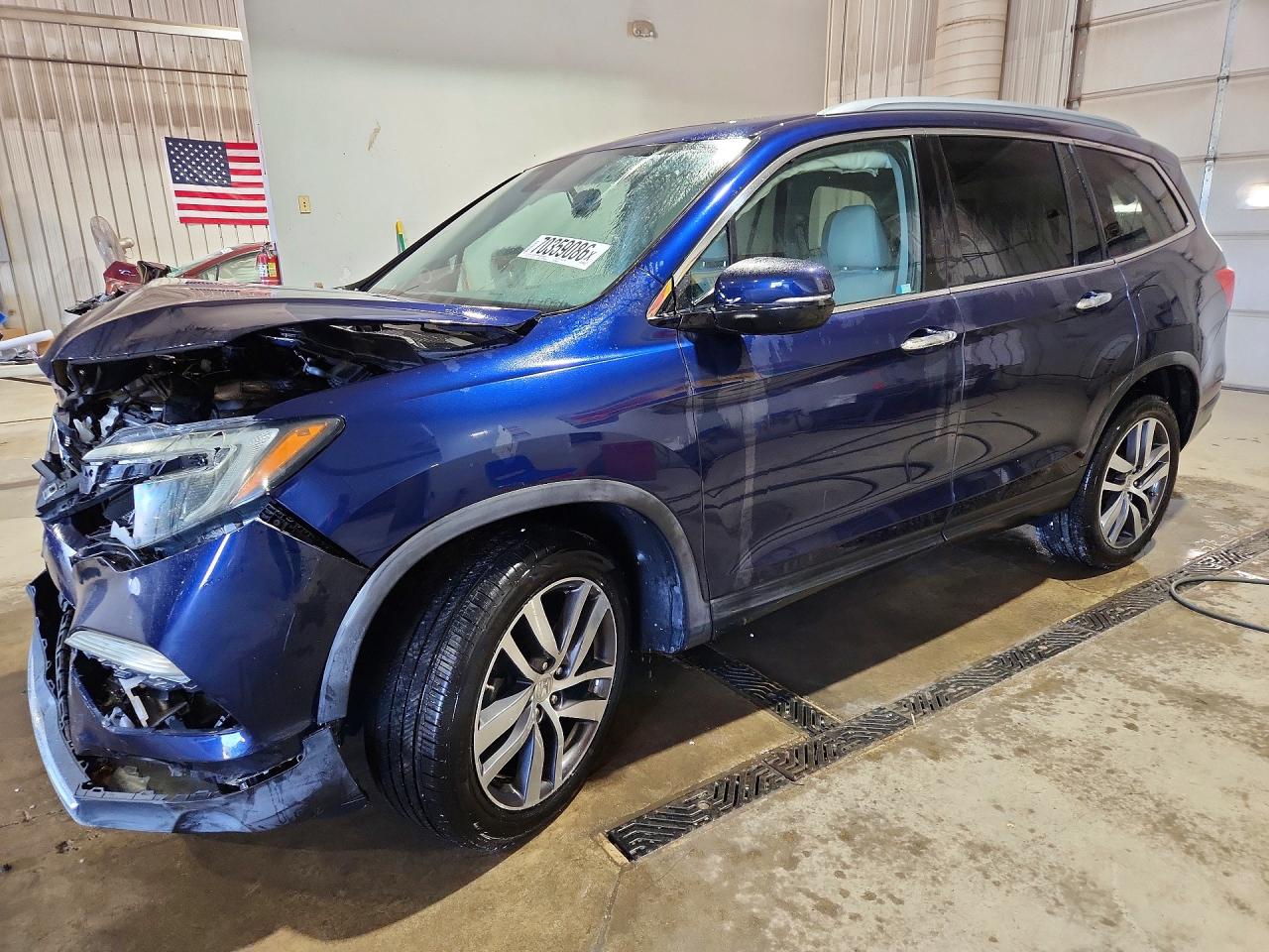 2016 HONDA PILOT TOURING — Front 3/4
