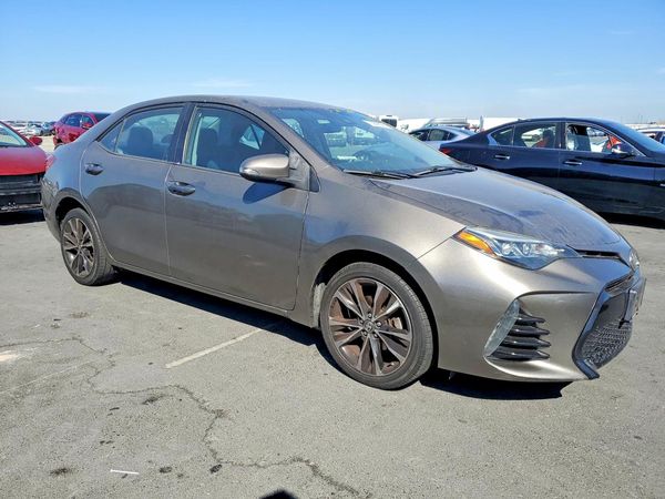2018 TOYOTA COROLLA L/LE/SE/XLE/XSE — Passenger 3/4