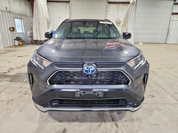 2021 TOYOTA RAV4 LE — DIRF