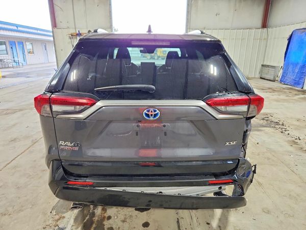 2021 TOYOTA RAV4 LE — DIRR