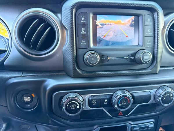 2021 JEEP GLADIATOR