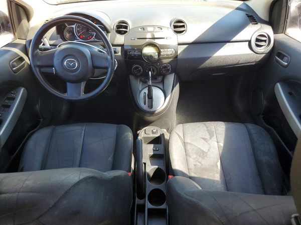 2013 MAZDA MAZDA2 Sport/GX — CKPT