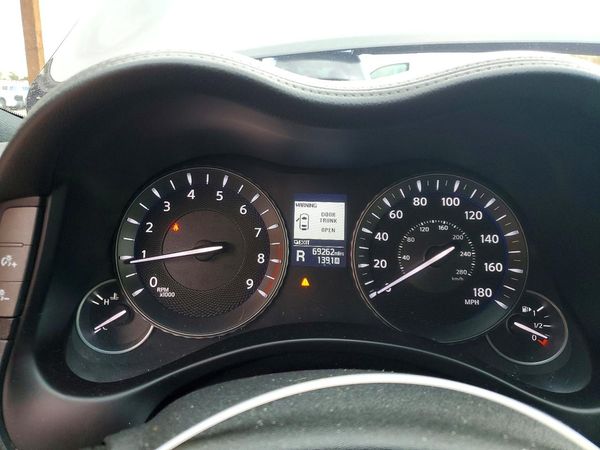 2016 INFINITI Q70 — ODOM