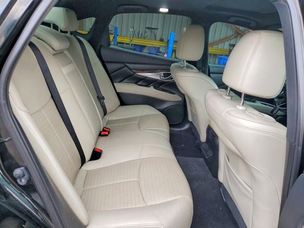 2016 INFINITI Q70 — PSRS
