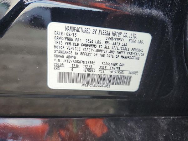 2015 INFINITI Q50 — VINS