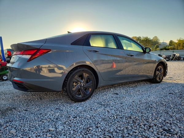 2022 HYUNDAI ELANTRA SEL — PSRA