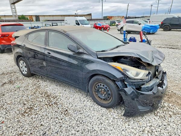2016 HYUNDAI ELANTRA — Passenger 3/4