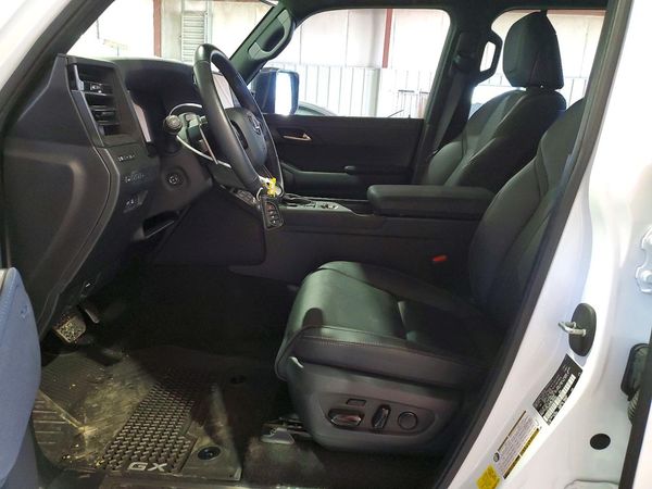 2024 LEXUS GX 550 — DENT