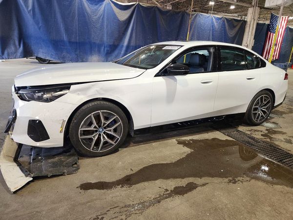 2024 BMW ALL OTHER M60 — Front 3/4