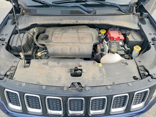 2020 JEEP COMPASS Limited — Engine bay
