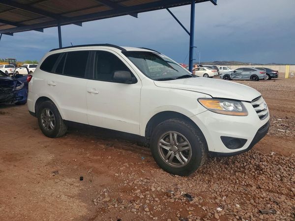 2012 HYUNDAI SANTA FE GL(Middle-low ) — Passenger 3/4