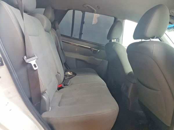 2012 HYUNDAI SANTA FE GL(Middle-low ) — PSRS