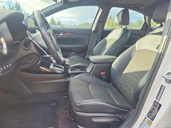 2020 KIA FORTE GT Line — DENT