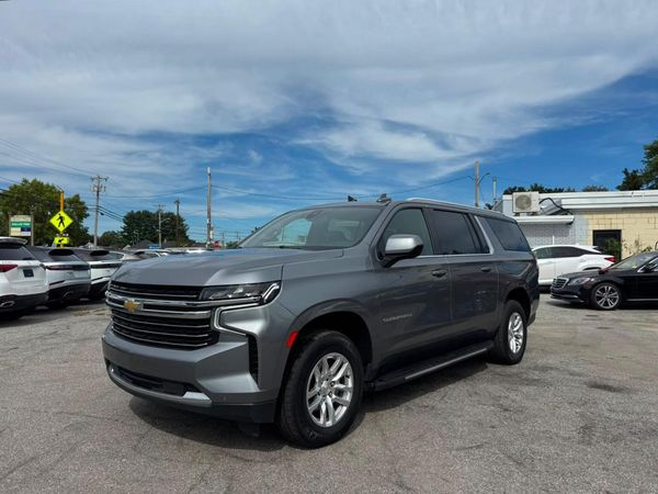 2022 CHEVROLET SUBURBAN LT