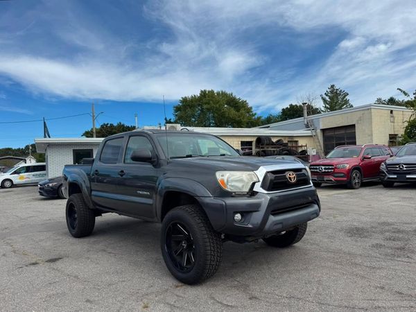 2013 TOYOTA TACOMA