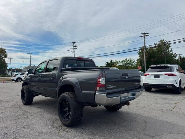 2013 TOYOTA TACOMA Delux
