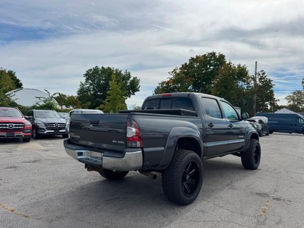 2013 TOYOTA TACOMA Delux