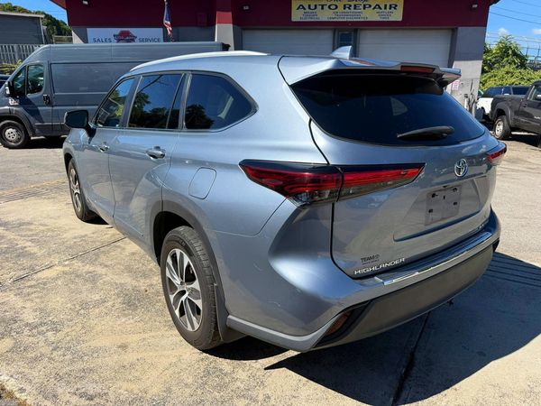 2023 TOYOTA HIGHLANDER