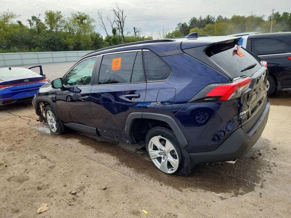 2020 TOYOTA RAV4 XLE — DSRA