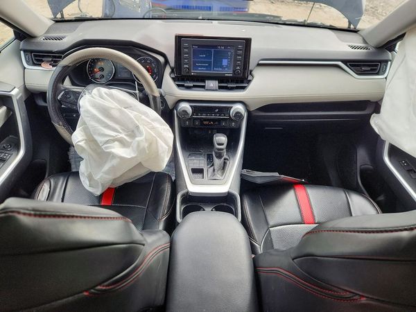 2020 TOYOTA RAV4 XLE — CKPT
