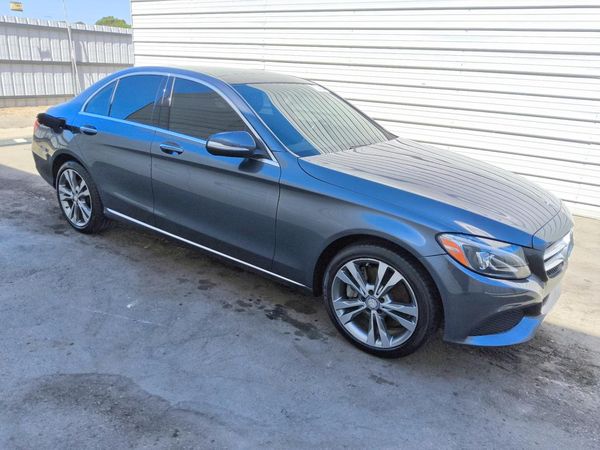2015 MERCEDES-BENZ C-CLASS 4-MATIC — Passenger 3/4
