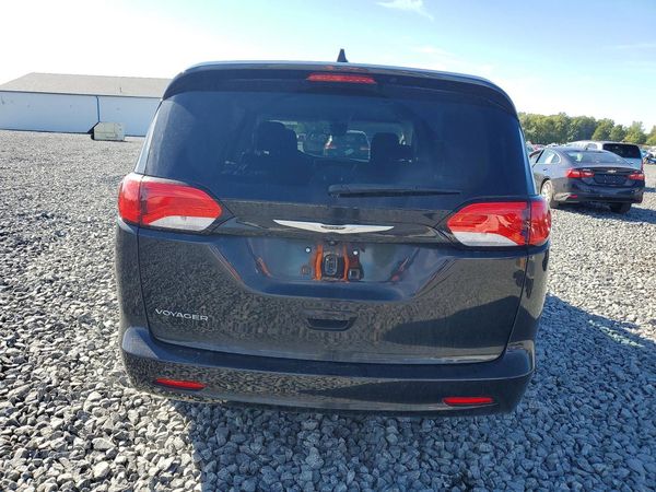 2023 CHRYSLER VOYAGER LX — DIRR