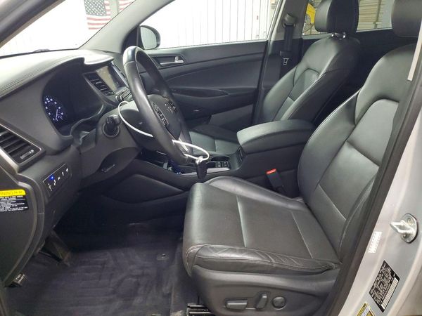 2018 HYUNDAI TUCSON — DENT