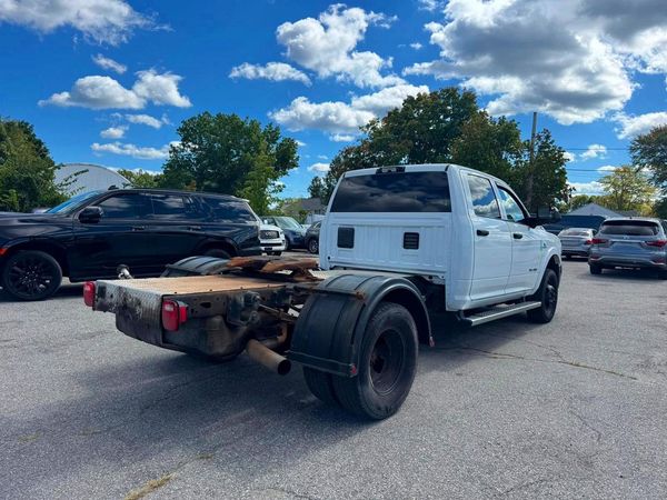2022 RAM 3500 Crew Cab DRW
