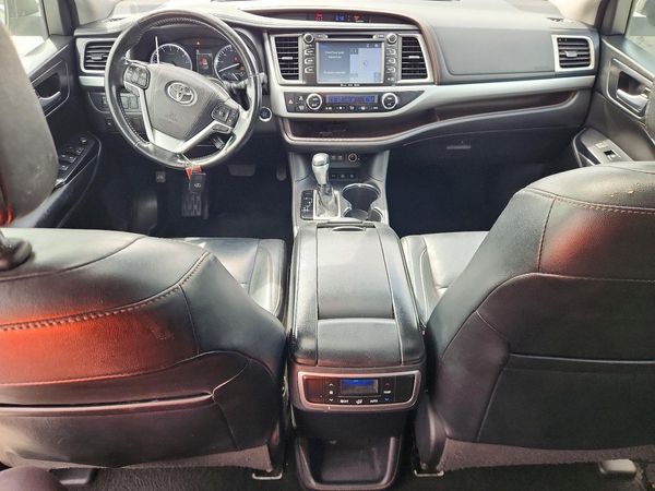 2018 TOYOTA HIGHLANDER SE/XLE — CKPT